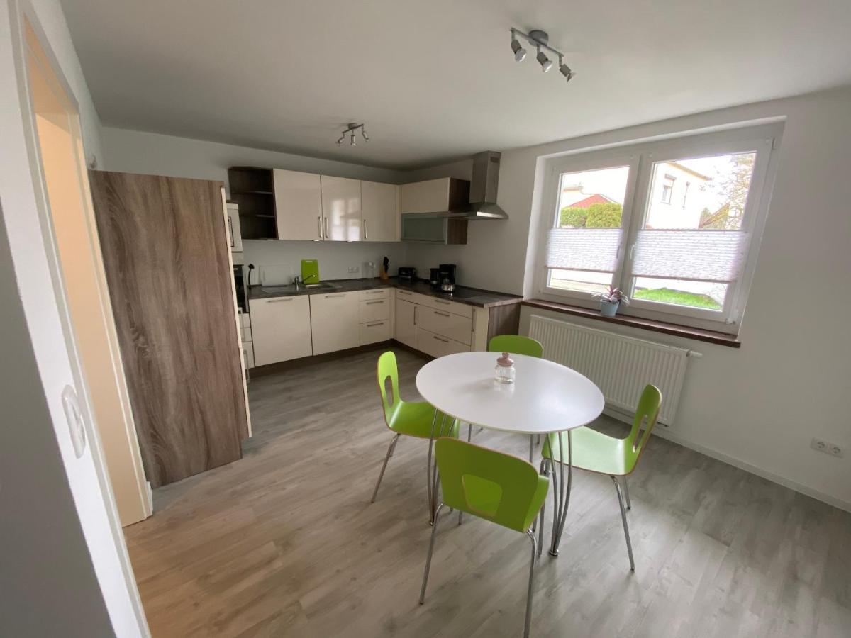 Schoene Ferienwohnung In Landsberg Landsberg (Saxony-Anhalt) Exterior foto
